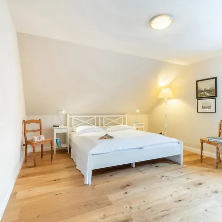Aggas Hues Feriehus Oldsum